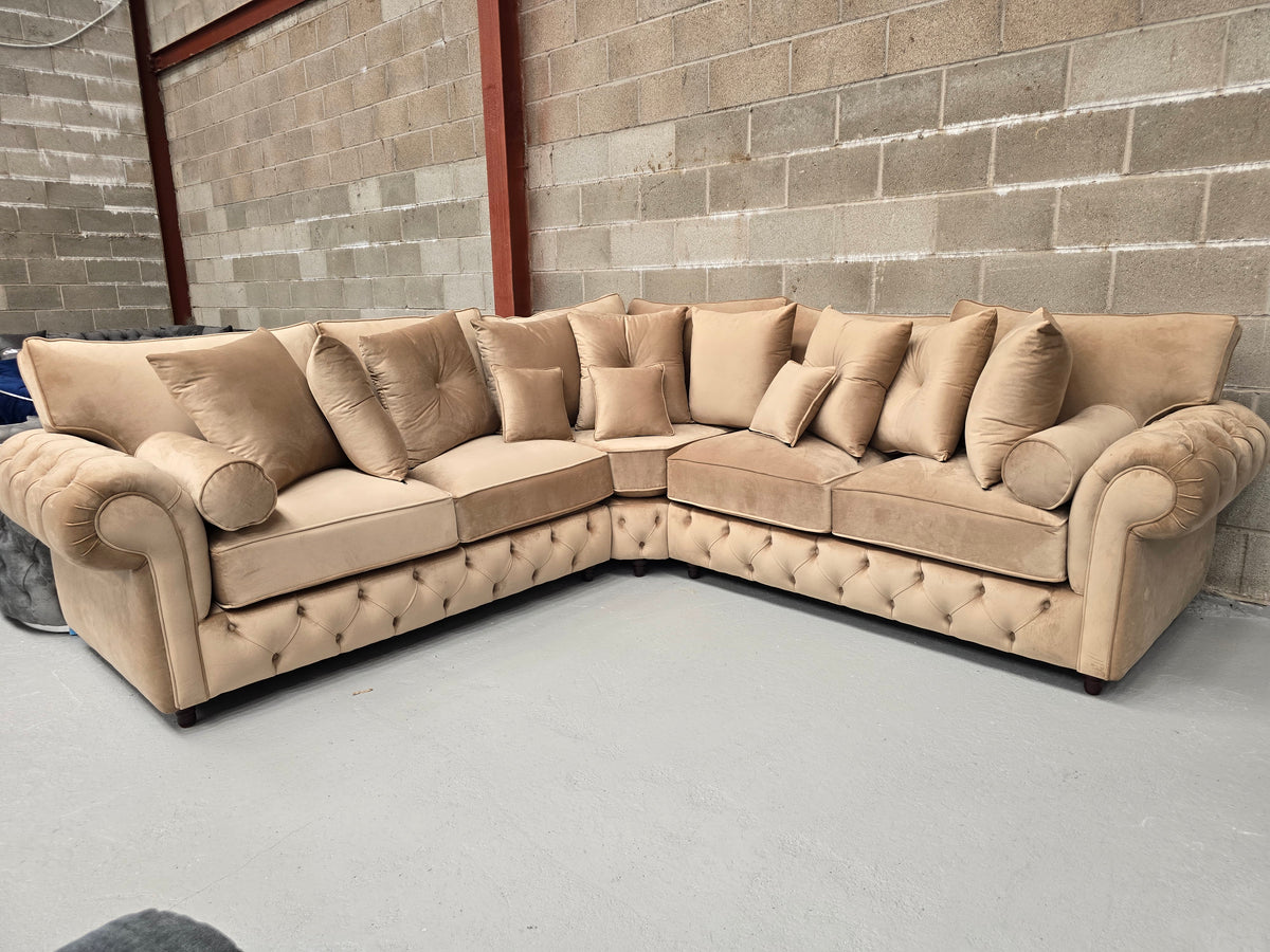 Windsor Chesterfield Corner Sofa (Mink Plush Velvet)