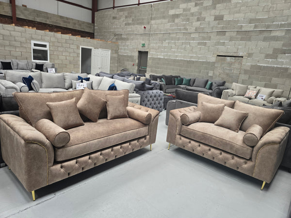 3+2 Royale Malibu Chesterfield Sofa Set (Dapple Caramel Fabric)