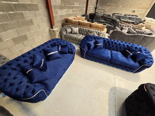 3+2 Ambassador Chesterfield Sofa (Blue Plush Velvet)