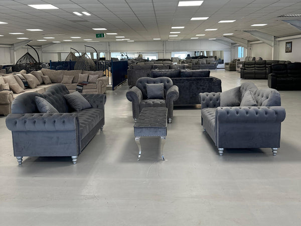 3+2+1 Royale Elegance Chesterfield Sofa
