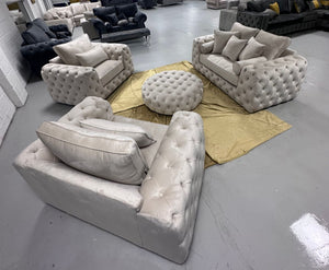 3+1+1 Royale Ashton Chesterfield