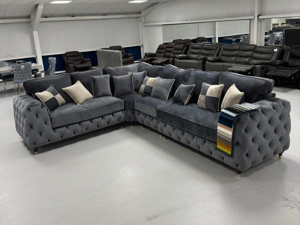 2c3 Royale Ashton Chesterfield Sofa (Steel Plush)