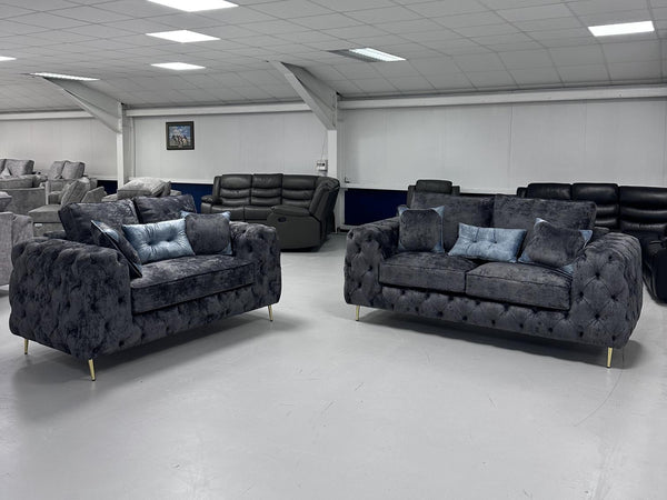 3+2 Royale Ashton Chesterfield Sofa