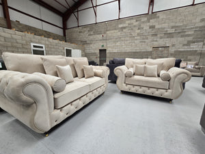 3+2 Royale Rio Chesterfield Sofa (Cream Plush Velvet)
