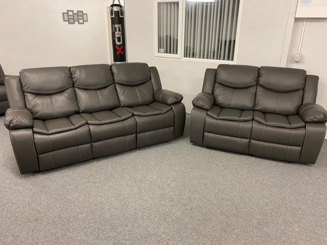 3+2 Highgate Leather Recliner Sofa With Cupholders (Grey)