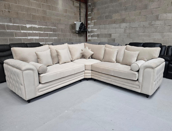 Zara Chesterfield Corner Sofa – Cream Plush Fabric