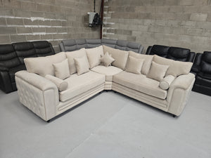 Zara Chesterfield Corner Sofa – Cream Plush Fabric